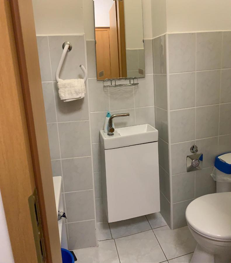 Konig Apartman Iii. Heviz Exterior photo